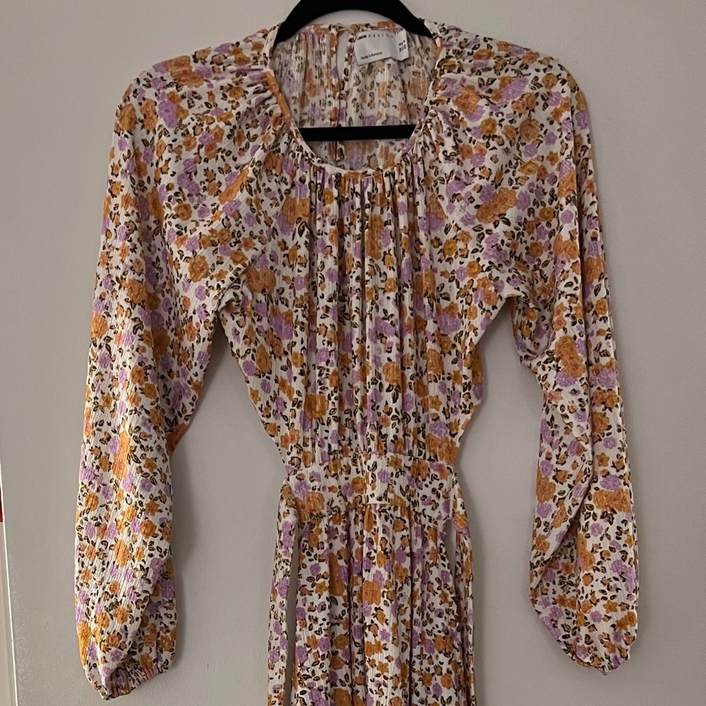 ASOS DESIGN Floral Long Sleeve Maxi Dress– Size Small—PERFECT FOR SPRING/SUMMER!